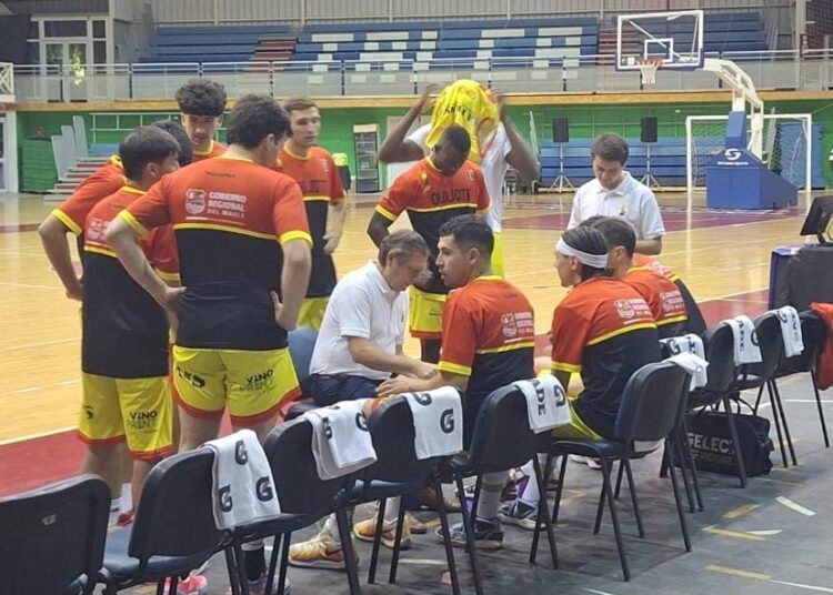 Español cae como local y sigue en el fondo de la tabla en la LNB1