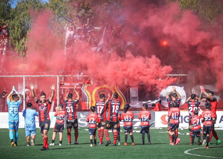 El castigo que podría recibir Rangers por incidentes ante Wanderers
