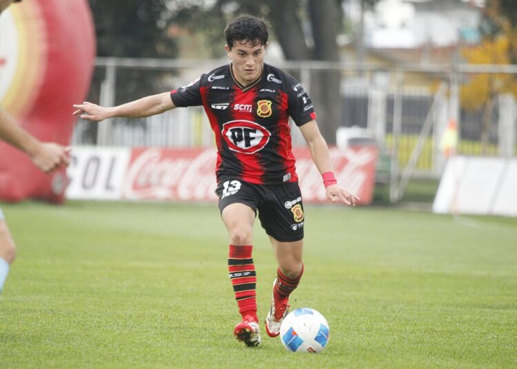 ¿Rangers potenciará su plantel con las tres plazas que permite el reglamento?