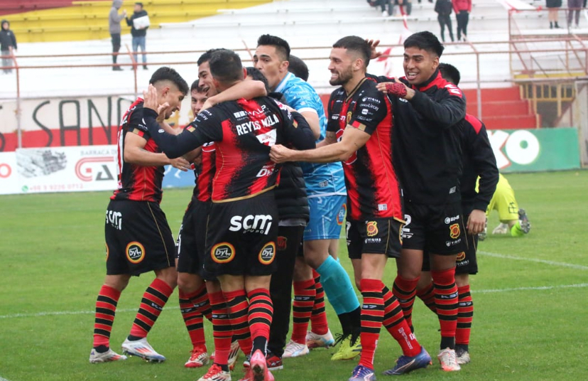 San Marcos de Arica y San Luis lideran la Primera B