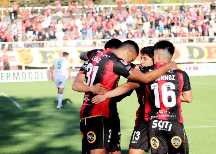 Ponce apostaría por jugadores de casa para sacar a flote al equipo