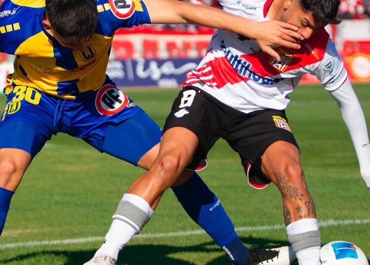 Curicó debutó con caída en su “nueva casa” por la Primera B