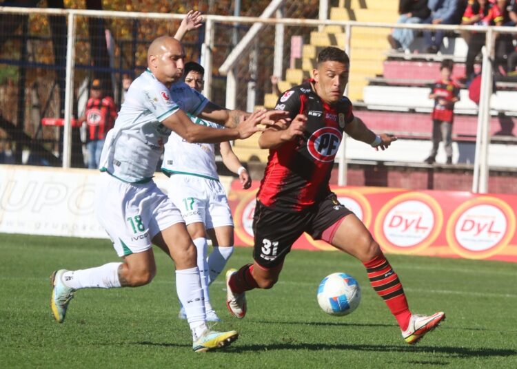 Rangers buscará en el puerto de Talcahuano imponerse a la UdeC