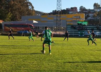 ¿La hora del repunte?: Constitución necesita sumar de visita