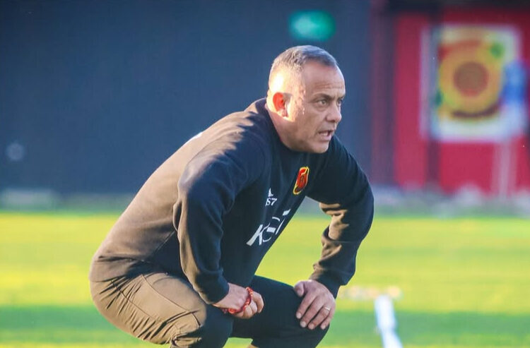 Alineación posible: Erwin Durán tiene a sus elegidos para su debut en la banca de Rangers