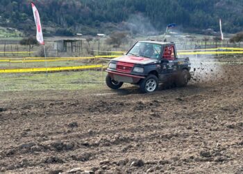 Circuito Off Road en empedrado hizo rugir motores con gran fuerza