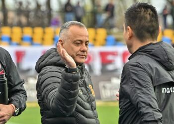 Los disímiles números de Erwin Durán en su arranque como DT de Rangers