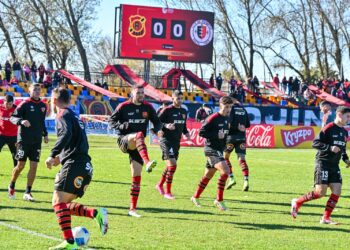 La variante que prepara Erwin Durán en la defensa de Rangers