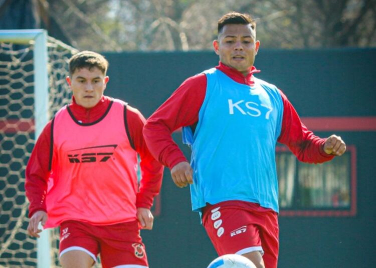 Matías Sandoval motivado en Talca: “No dudé ni un segundo en venir a Rangers”