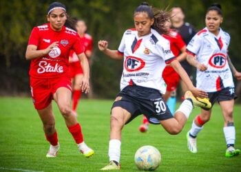 Rangers femenino cierra la fase regular con derrota y ya piensa en los play offs