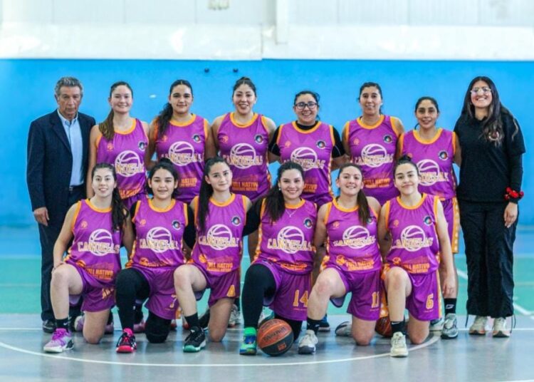 San Clemente celebra: Candelas debutó en la Liga Nacional de Básquetbol Femenina 2