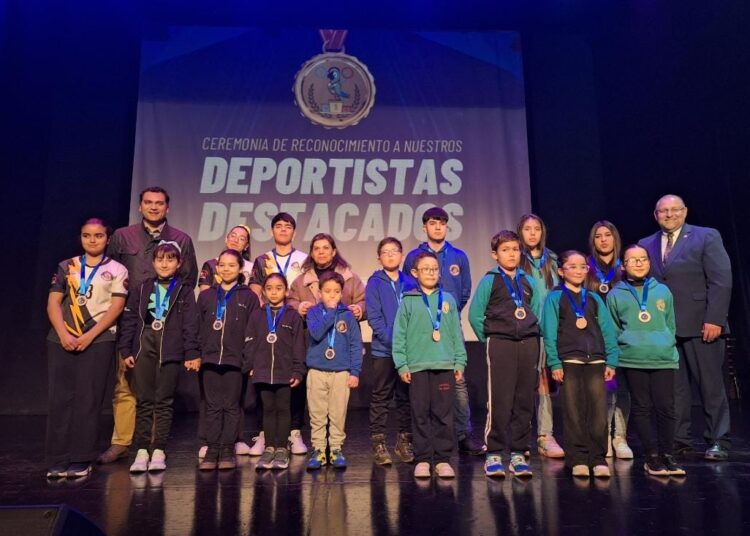 San Clemente distinguió a sus deportistas destacados en emotiva ceremonia