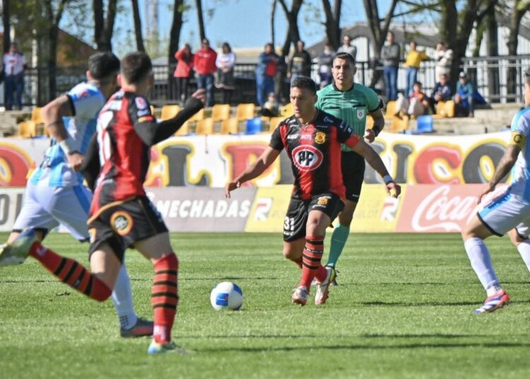 Rangers sigue sin ganar en casa y empató sin goles ante Magallanes