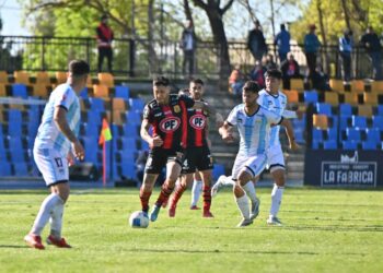 Rangers ensayó con este esquema para ir a jugar a Quillota