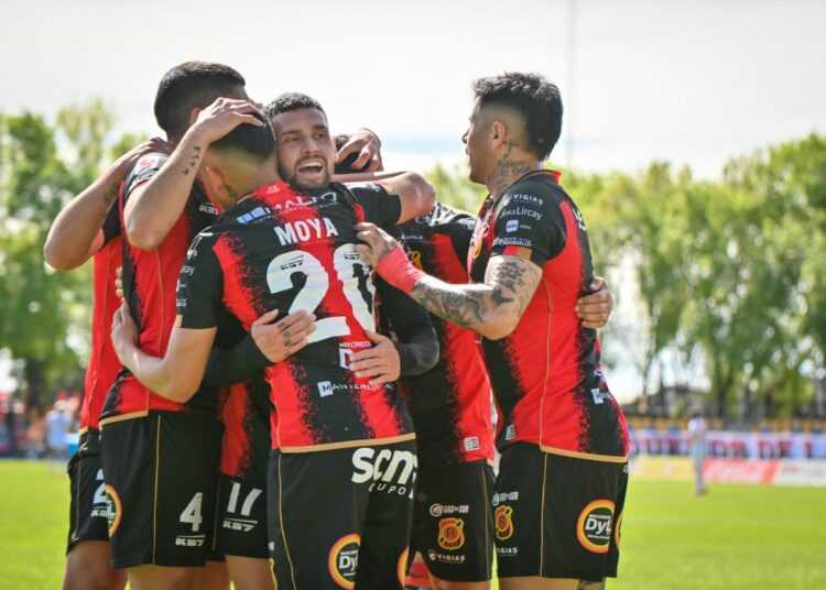 Rangers aprovecha descanso para recargar energías pensando en vuelta a la competencia