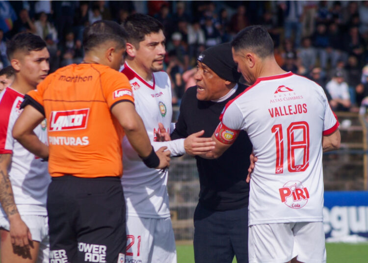 Linares con la obligación de ganar para mantener la esperanza del ascenso