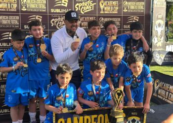 Talquinos fueron campeones en la World Academy Cup y representarán a Chile en Mundial de fútbol en EE.UU.