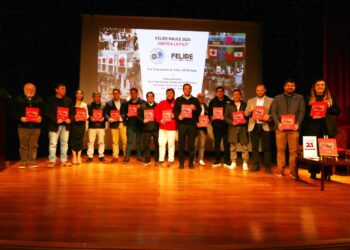 En comunidad se dio a conocer el libro “Descubriendo Talca”