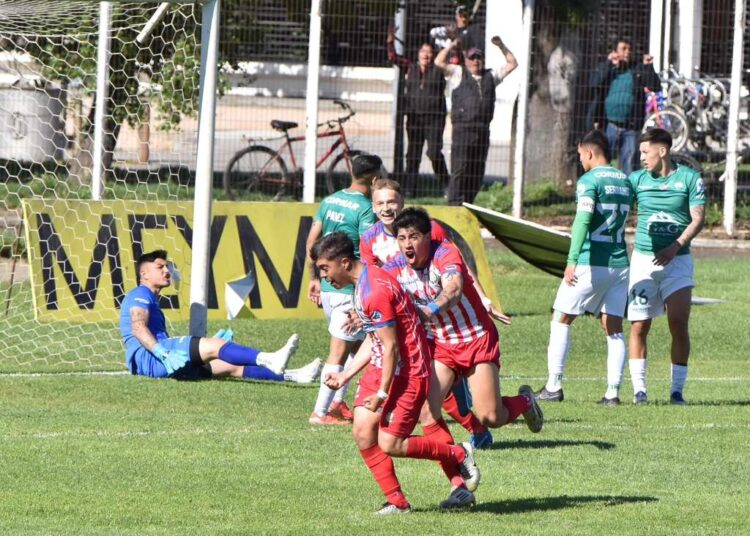Linares participó en reunión clave por el futuro formato del campeonato 2026 de Segunda