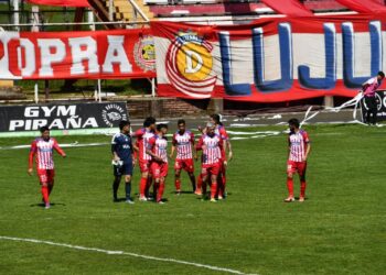 Depo gana y sigue al acecho de Puerto Montt pese a los temas arbitrales