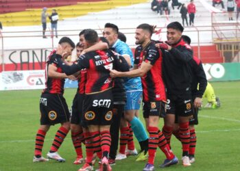 Jugadores se despidirían de Rangers a falta de firmar su finiquito