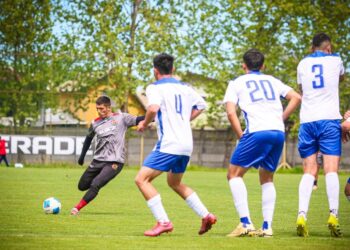 Rangers suma rodaje futbolístico con amistoso en la Fortaleza Rojinegra