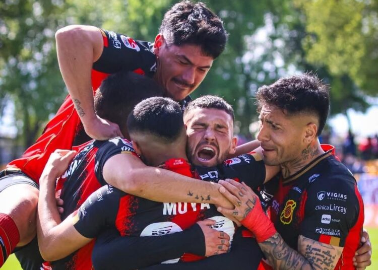 Se vienen cambios: Rangers prepara choque ante Antofagasta con bajas por lesión y suspensión