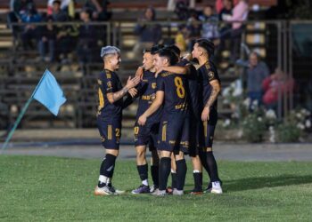 San Javier conmemora su aniversario 173 con fútbol y solidaridad