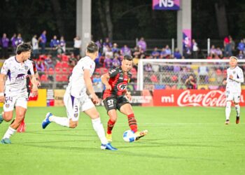 Sorpresas en el 11: Rangers afronta inicio de la liguilla con cambios obligados