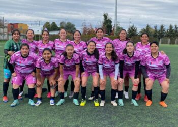 Proyecto del Club Las Sin Falta promueve el fútbol femenino en San Clemente