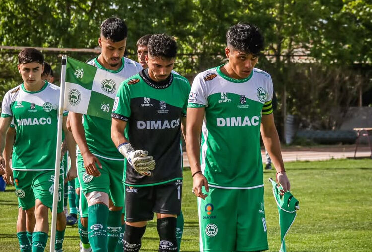 Constitución Unido afronta un duelo decisivo en su lucha por mantenerse en la Tercera A