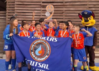 Candelas corona una gran campaña en la Liga R7 y fortalece el futsal formativo en San Clemente