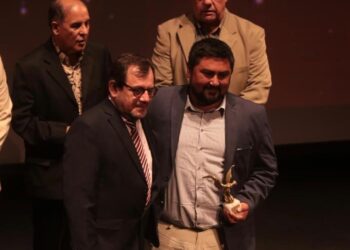 Uno de los nuestros fue galardonado: Pedro Pablo Herrera recibió importante premio nacional
