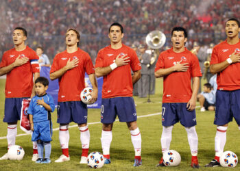 Ex seleccionado chileno se suma al plantel rojinegro para la temporada 2026