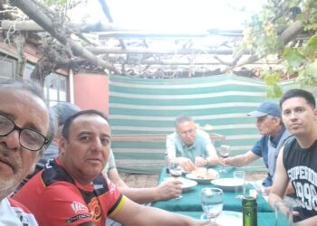 Puros Ranguerinos celebró emotivo encuentro y galardonó a históricos de Rangers