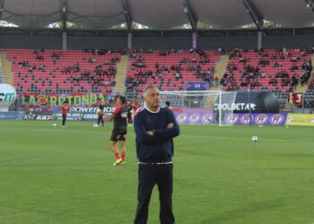 Erwin Durán: “Hubo cosas positivas, sobre todo en los primeros minutos, en la fase defensiva”