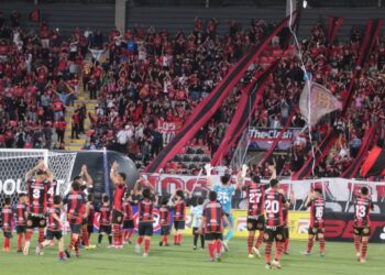 Otro duelo a la lista: Rangers cuenta con más amistosos previo al inicio oficial de la temporada