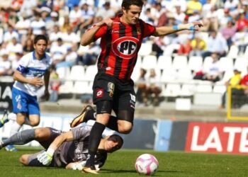 Jugador que no rindió en Rangers es presentado como refuerzo de Cerro Porteño