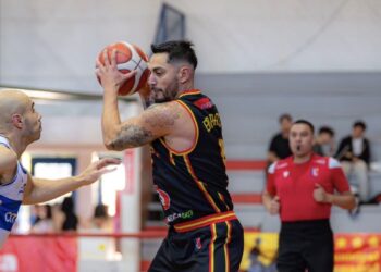 Español de Talca ajusta detalles para la Liga Nacional de Básquetbol 2026