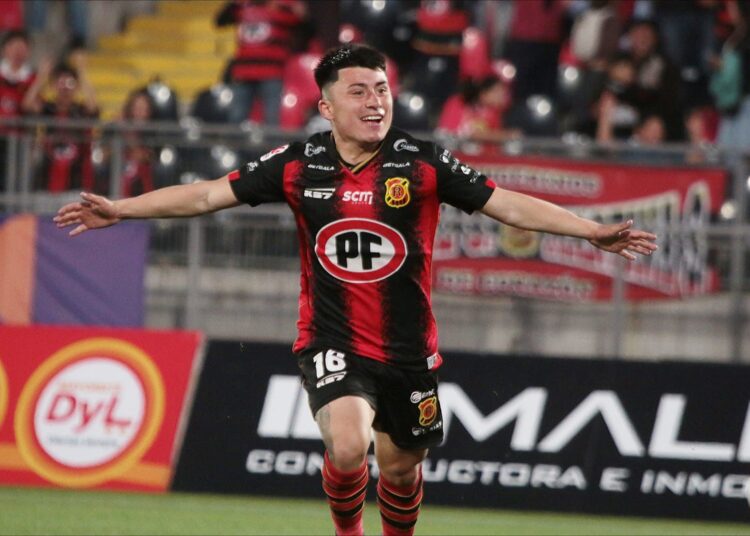 ¿Se acerca al regreso de Javier Araya tras su segunda licencia médica?