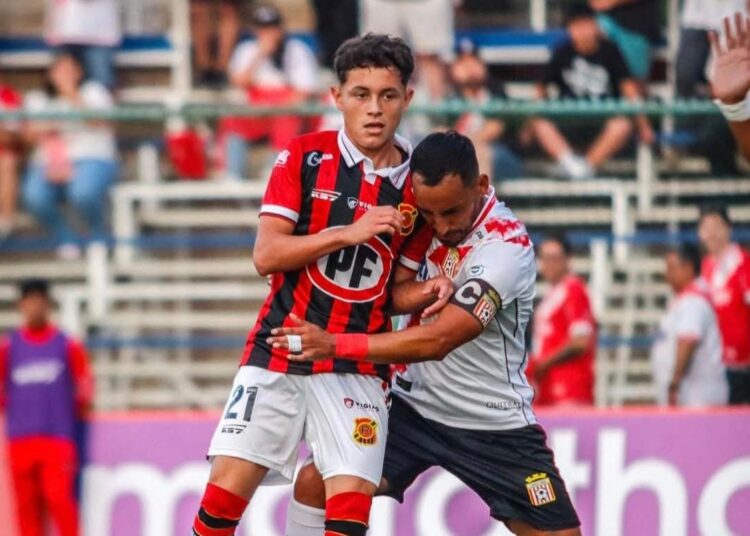 Ratifican recinto para el Clásico del Maule pese a cuestionamientos por el estado del césped