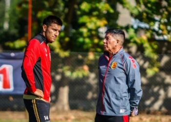 “Pillo” Vera debuta en Rangers con cambio de esquema y nombres