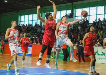 Constitución se llevó intenso y parejo cruce ante Liceo en su debut por la LNB2