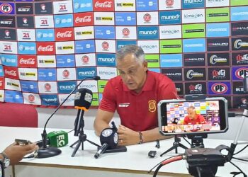 Erwin Durán tras empate 1-1: “La ansiedad nos juega en contra”