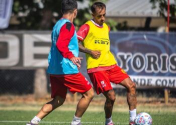 Rangers ensayó nueva idea de juego para medirse con Curicó