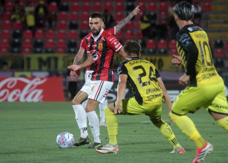 Rangers animó amargo empate en la Primera B frente a San Luis