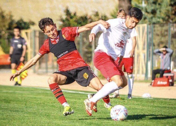 Esta es la formación de Rangers en amistoso ante Linares