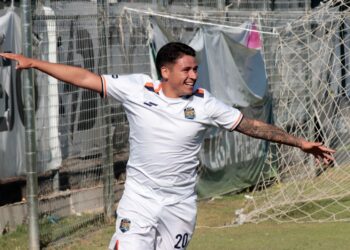 Futbolista sanclementino inició desafío internacional en el fútbol mexicano