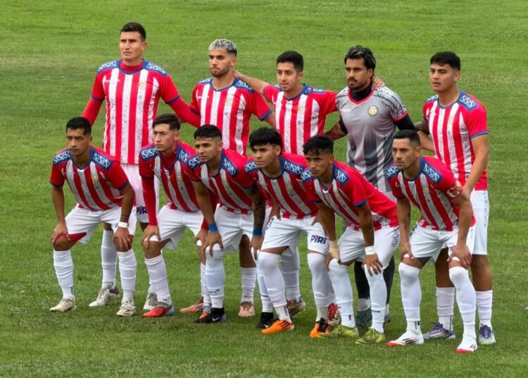 Mil socios en la mira: Linares invita a su gente a apoyar