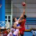 Llegó primer triunfo: Español espera por la remontada al estar complicado en las tablas de la LNB